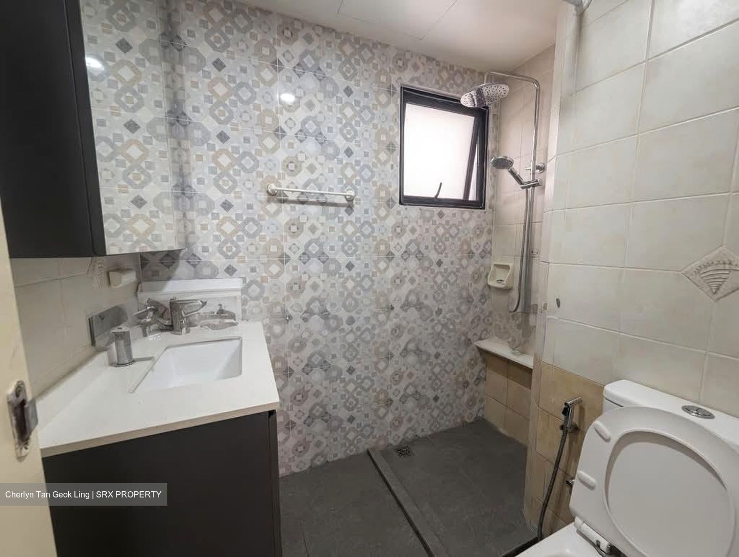 The Mayfair (D22), Condominium #560358411